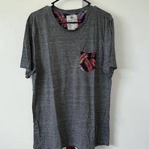 Pocket tee